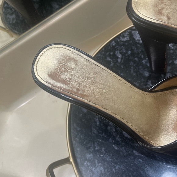 Coach Heels - Picture 3 of 5